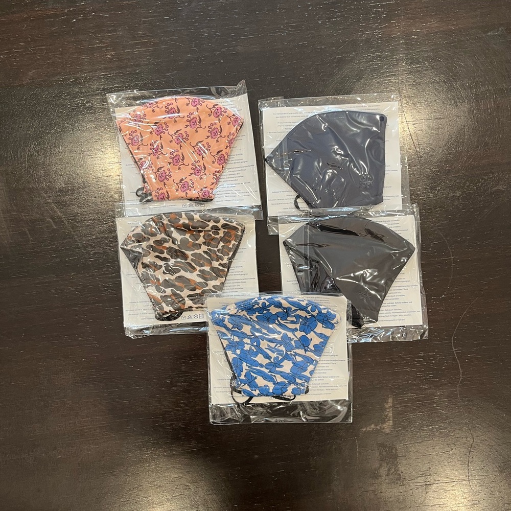 Tory Birch Set of 5 Patterned Face Masks